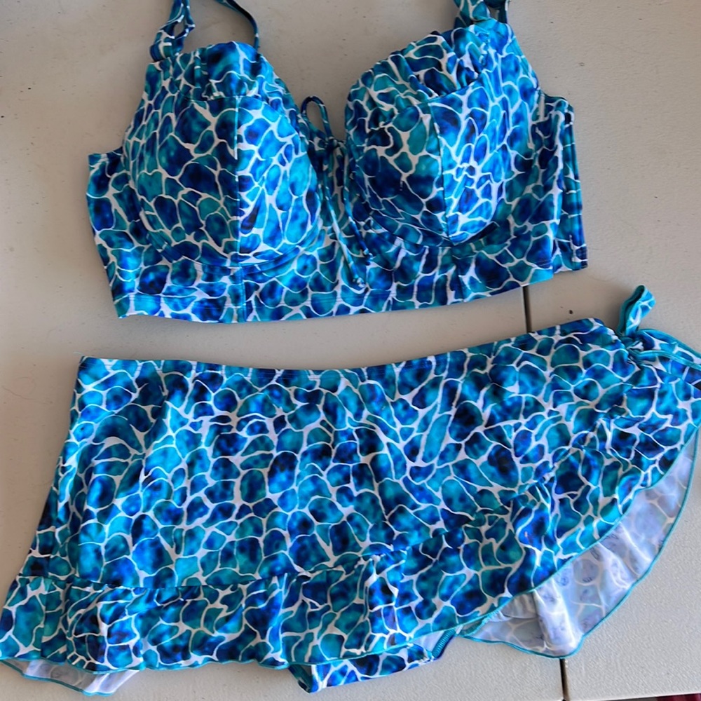 2XL Bathing Suit NWOT